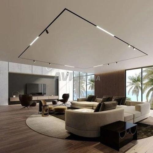 Rail magnétique encastré